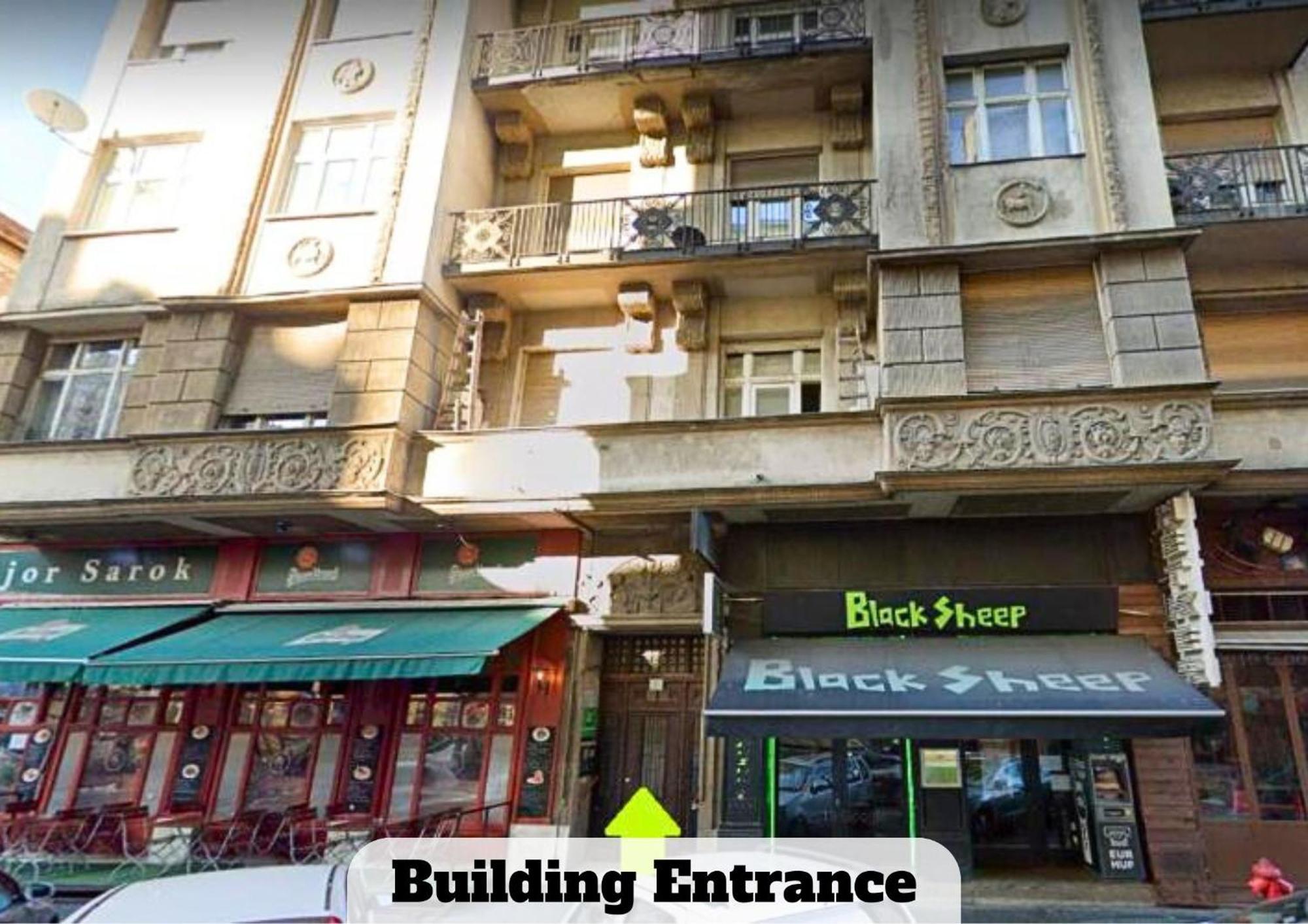 Black Sheep Budapest Hostel&Apart Buitenkant foto